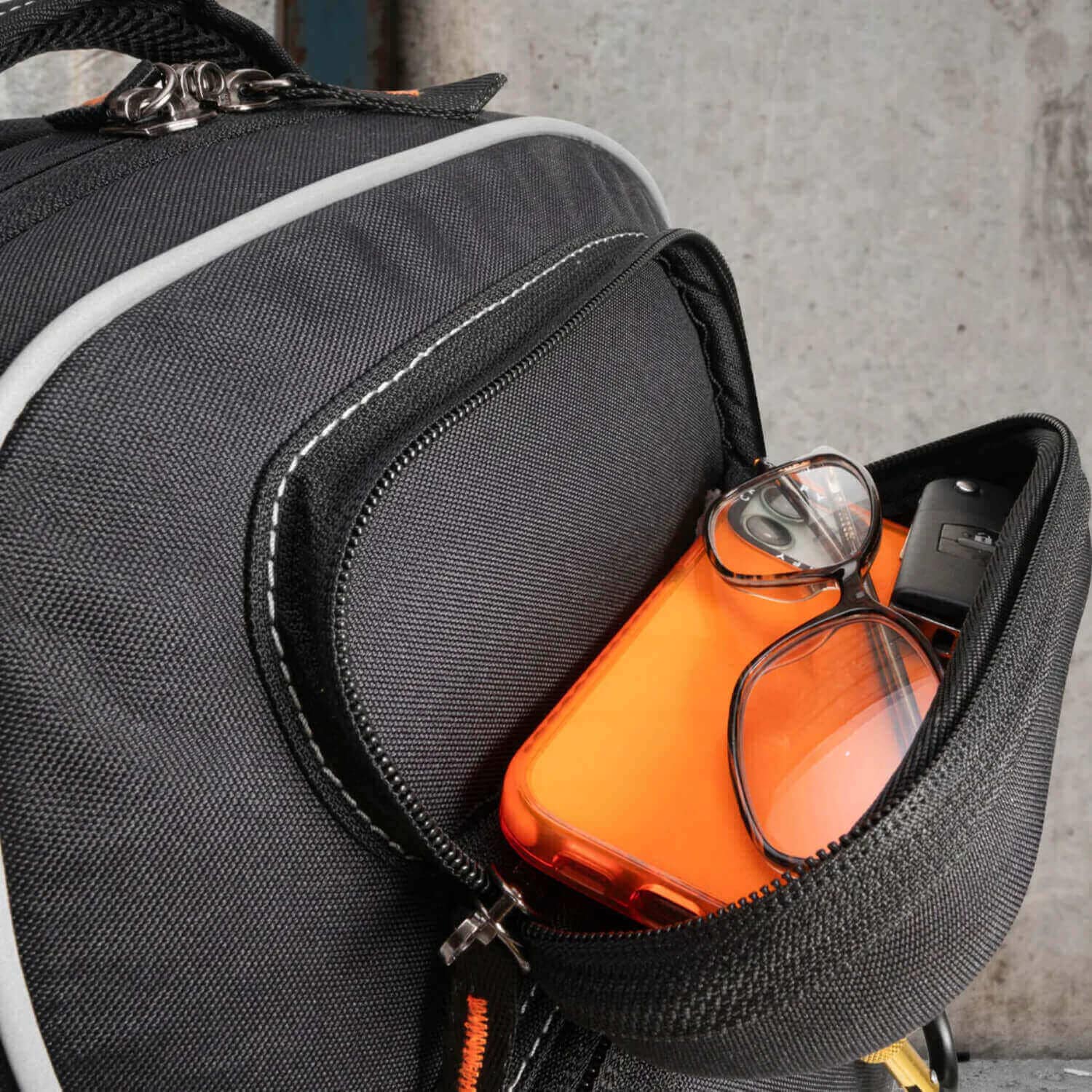Rugged Xtremes - Small Laptop Backpack - Image 9